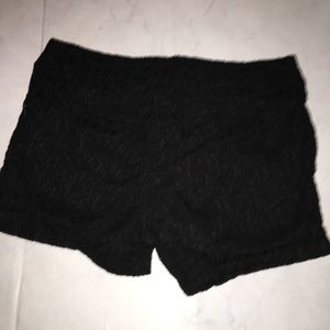 EUC ONE FIVE ONE LACE SHORTS SIZE 18